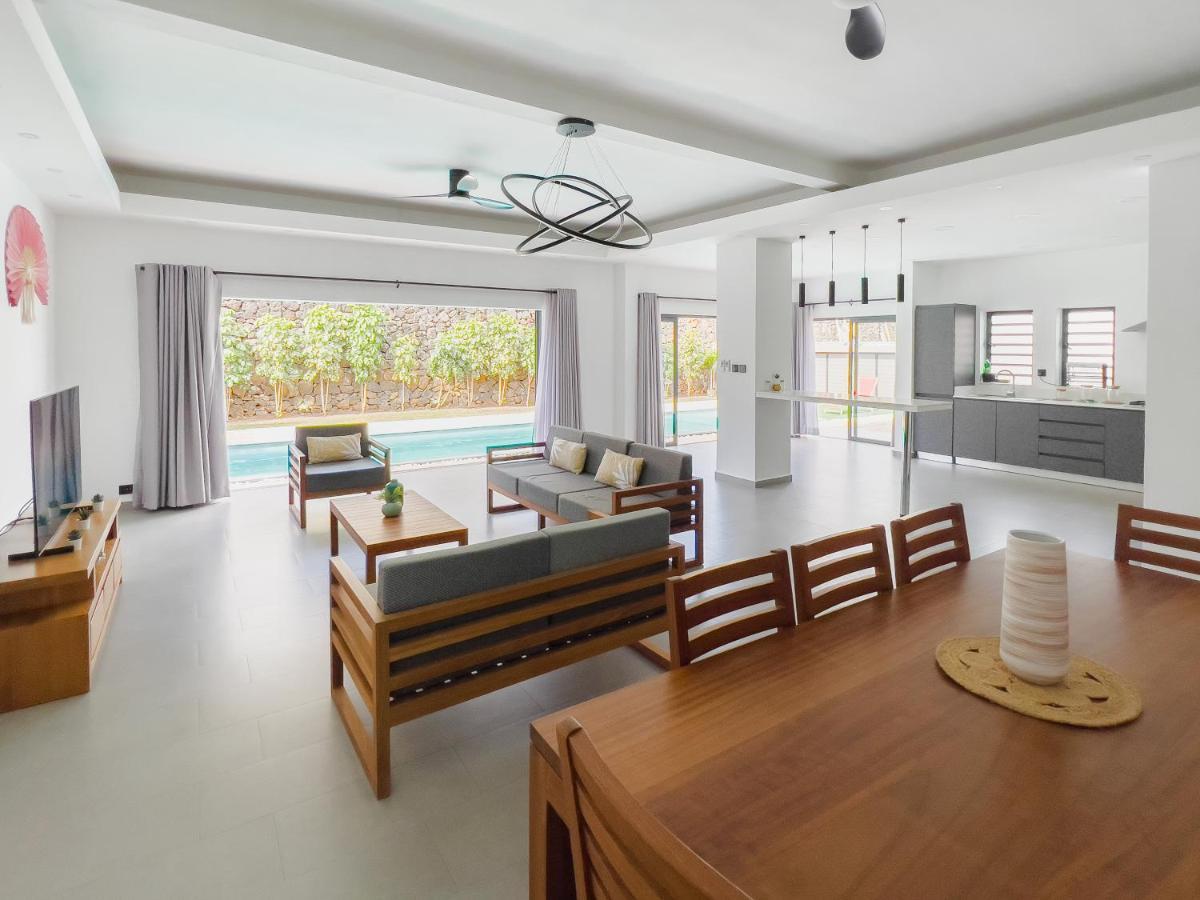 Spacious 4 Bedrooms Villa With Infinity Pool Grand Baie Extérieur photo