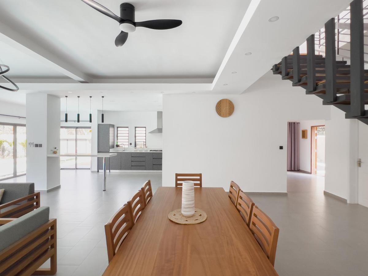 Spacious 4 Bedrooms Villa With Infinity Pool Grand Baie Extérieur photo